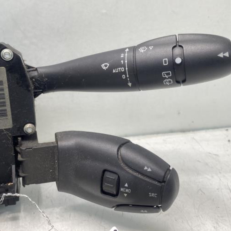 Com (Bloc Contacteur Tournant+Commodo Essuie Glace+Commodo Phare) CITROEN C5 1 Photo n°2