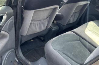 Feu arriere stop central CITROEN C5 1