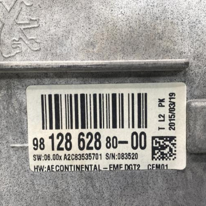 Ecran GPS PEUGEOT 208 1 Photo n°4