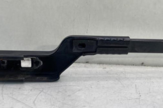 Bras essuie glace avant droit PEUGEOT 308 1