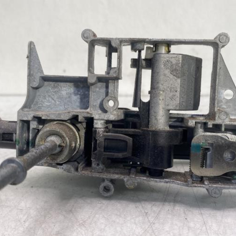 Poignee porte avant gauche PEUGEOT 308 1 Photo n°4