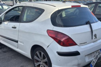 Poignee porte avant gauche PEUGEOT 308 1
