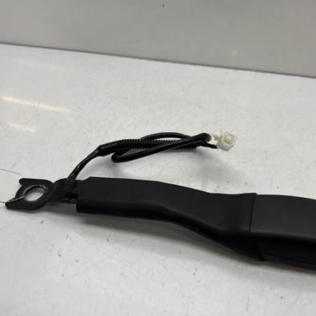 Attache ceinture avant gauche PEUGEOT 107 Photo n°1