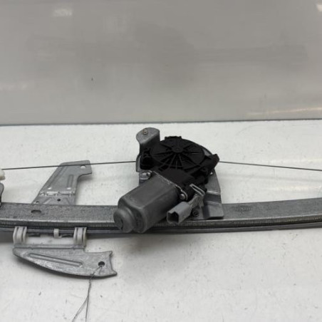 Leve vitre electrique avant droit PEUGEOT 107 Photo n°1