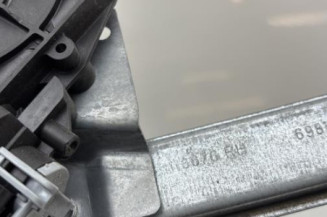 Leve vitre electrique avant droit PEUGEOT 107