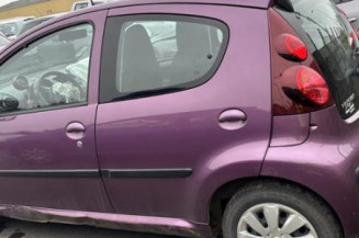 Leve vitre electrique avant droit PEUGEOT 107