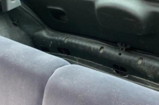 Aile avant droit RENAULT CLIO 2