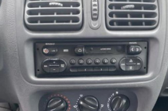 Pare choc avant RENAULT CLIO 2