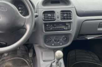 Pare choc avant RENAULT CLIO 2