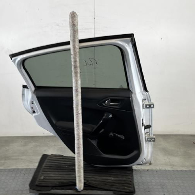Porte arriere gauche PEUGEOT 208 1 Photo n°6