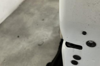 Porte avant droit PEUGEOT 208 1