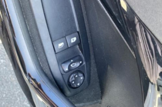 Porte avant droit PEUGEOT 208 1