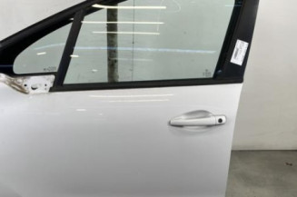 Porte avant gauche PEUGEOT 208 1 Photo n°1