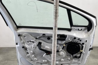 Porte avant gauche PEUGEOT 208 1