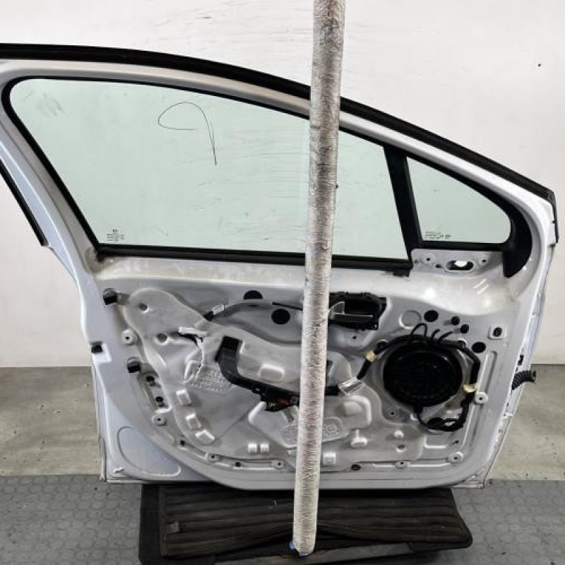 Porte avant gauche PEUGEOT 208 1 Photo n°6