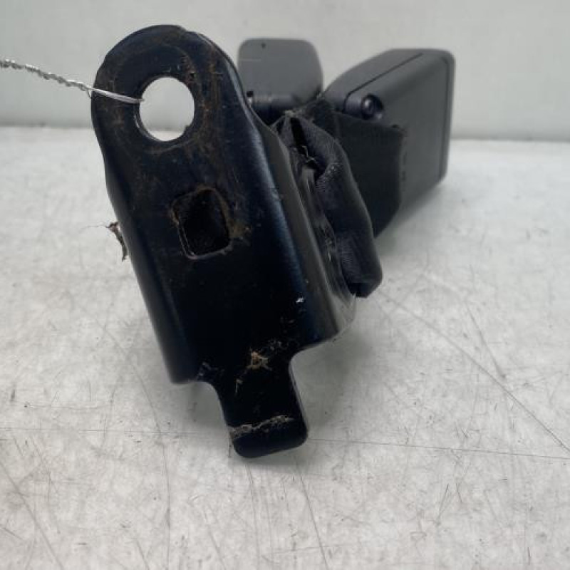 Attache ceinture arriere droit PEUGEOT 208 1 Photo n°3
