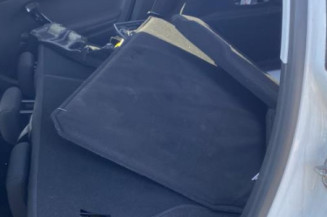 Boitier air bag PEUGEOT 208 1