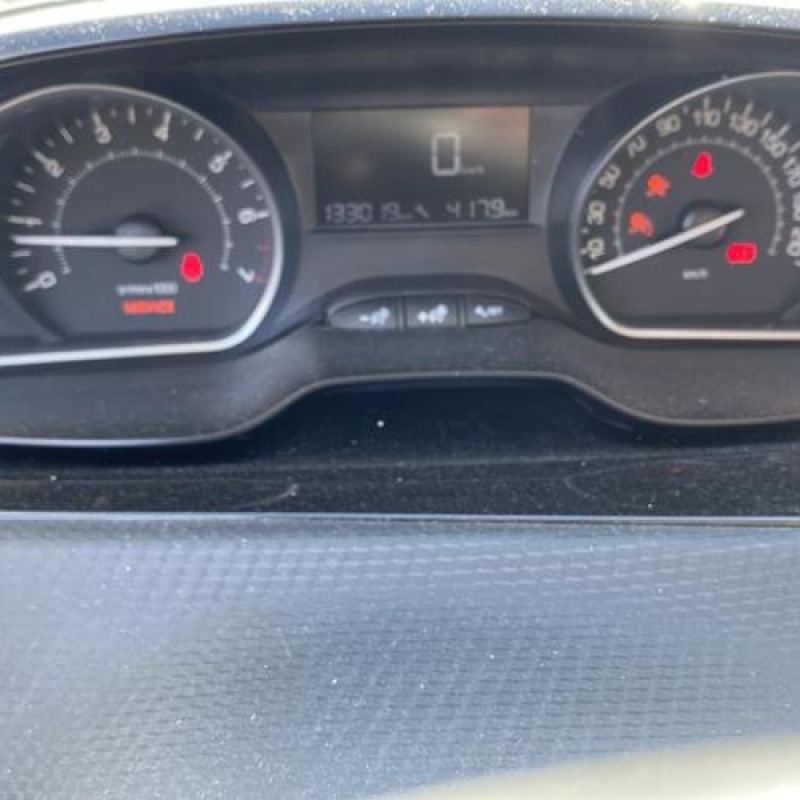 Moteur PEUGEOT 208 1 Photo n°18