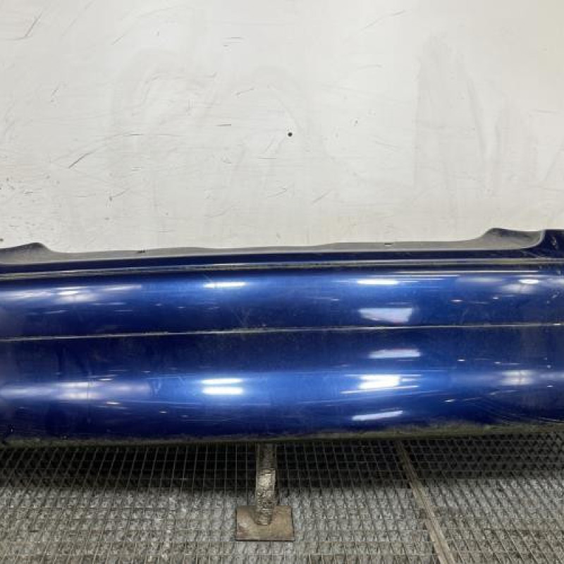 Pare choc arriere RENAULT MEGANE 1 Photo n°1