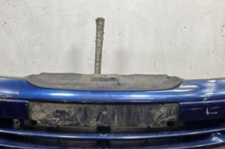 Pare choc avant RENAULT MEGANE 1 Photo n°1