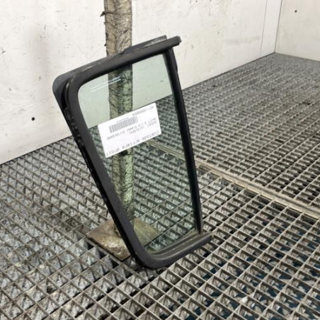 Custode arriere droit (porte) SUZUKI SWIFT 3