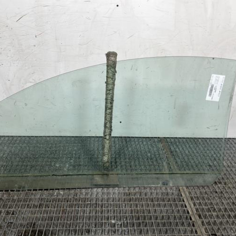 Vitre avant droit VOLKSWAGEN NEW BEETLE 1 Photo n°4