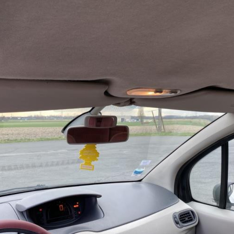 Plage arriere RENAULT MODUS Photo n°20