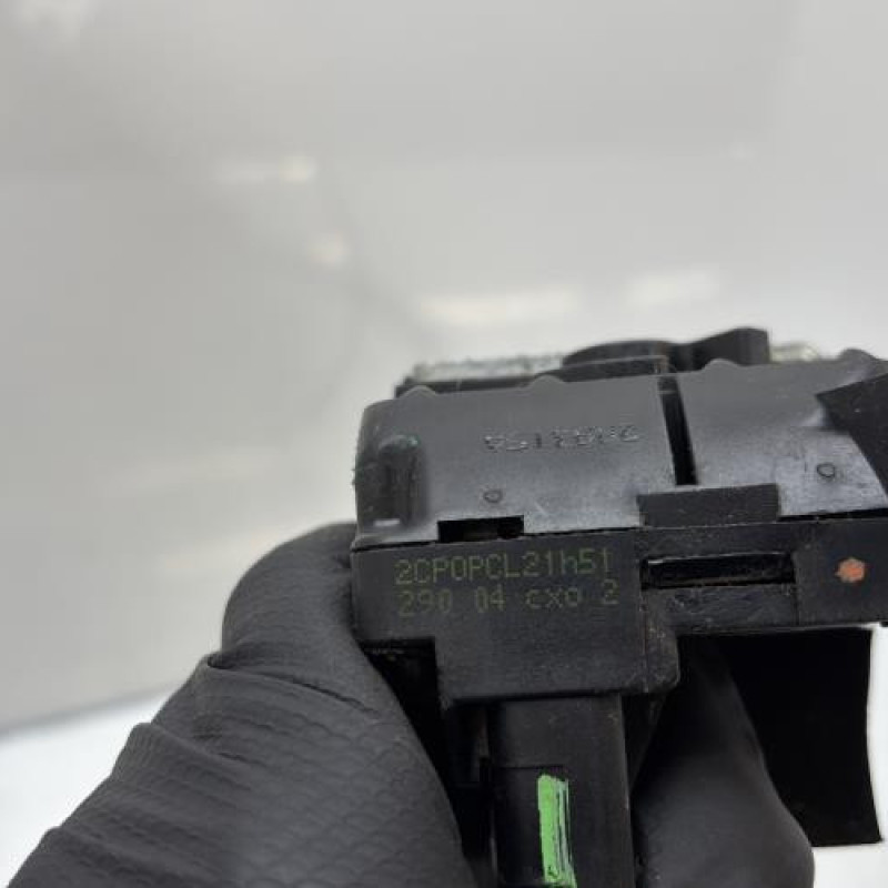 Serrure arriere droit RENAULT MODUS Photo n°8