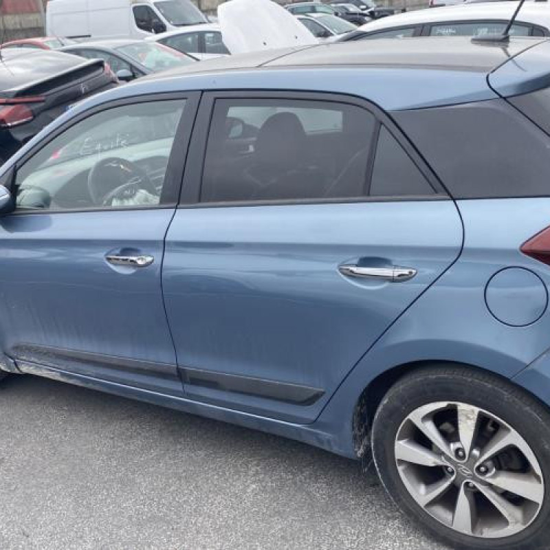 Etrier arriere droit (freinage) HYUNDAI I 20 2 Photo n°11