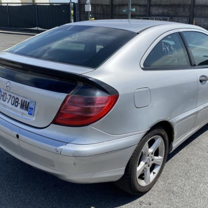 Interrupteur de leve vitre avant gauche MERCEDES CLASSE C 203 COUPE SPORT Photo n°19