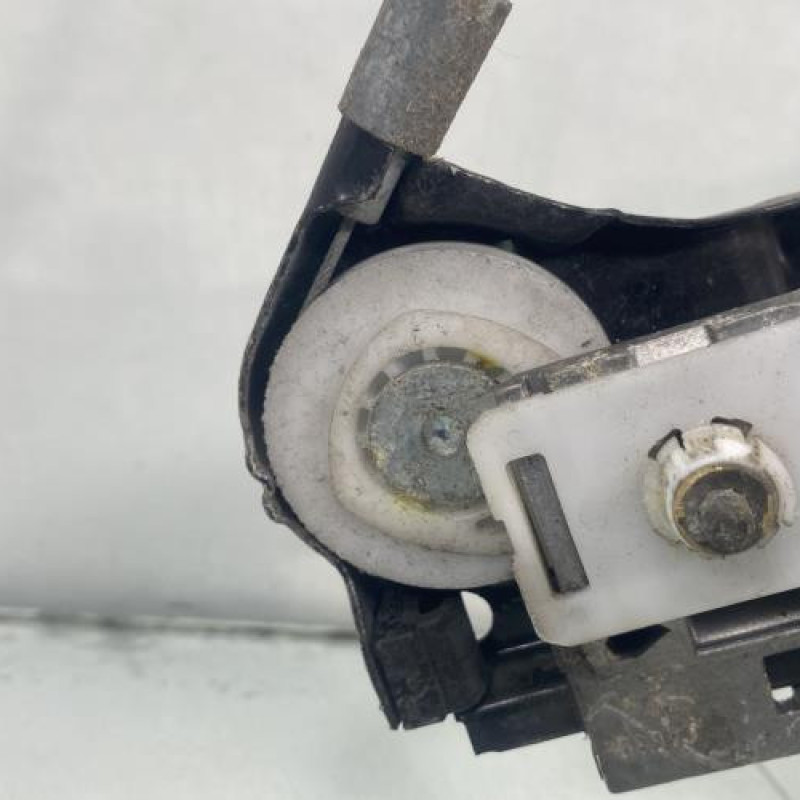 Leve vitre electrique avant gauche MERCEDES CLASSE C 203 COUPE SPORT Photo n°6