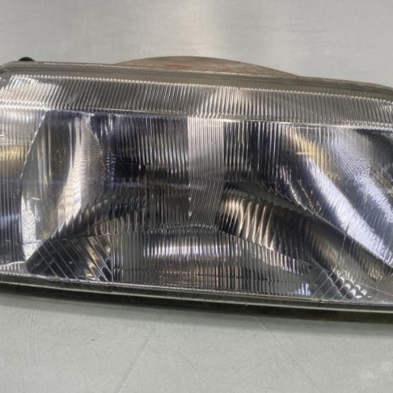 Optique avant principal droit (feux)(phare) CITROEN ZX Photo n°1