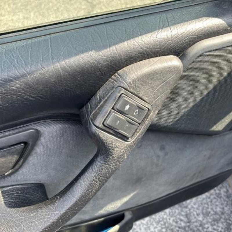 Optique avant principal droit (feux)(phare) CITROEN ZX Photo n°13