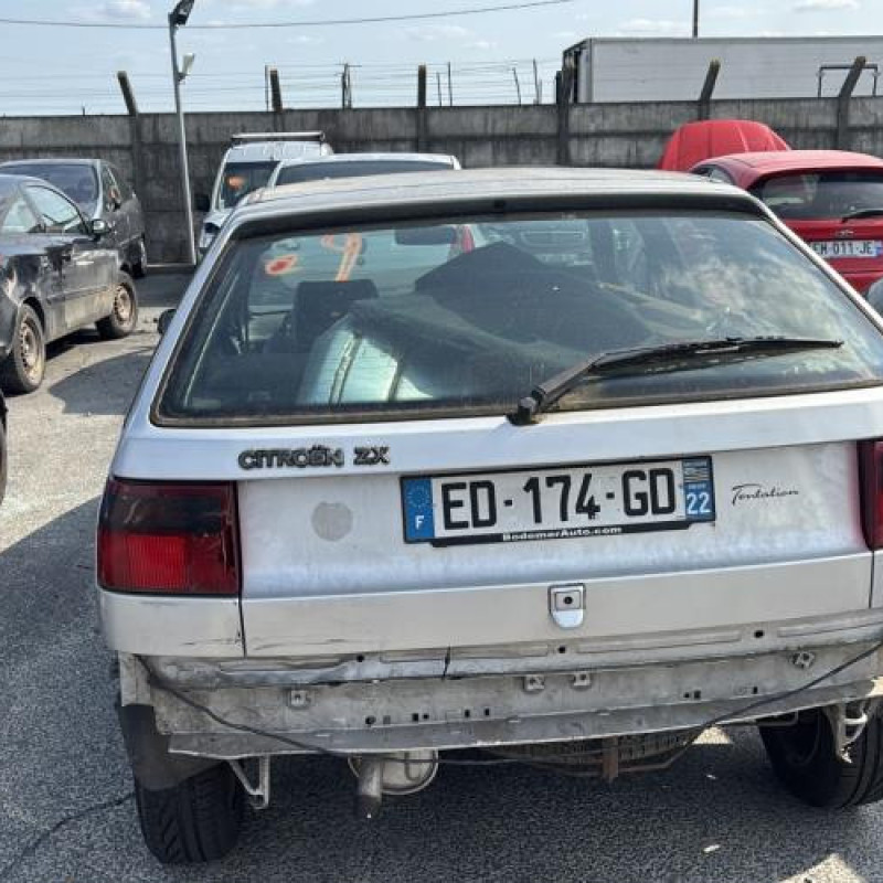 Serrure avant gauche CITROEN ZX Photo n°10