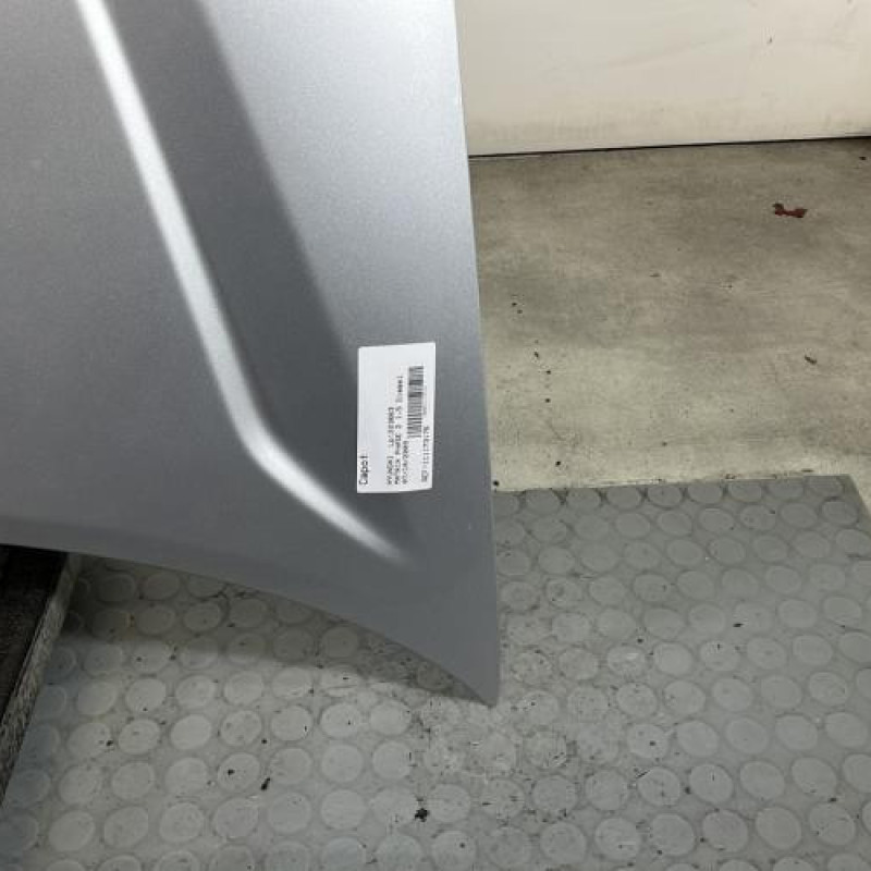 Capot HYUNDAI MATRIX Photo n°4
