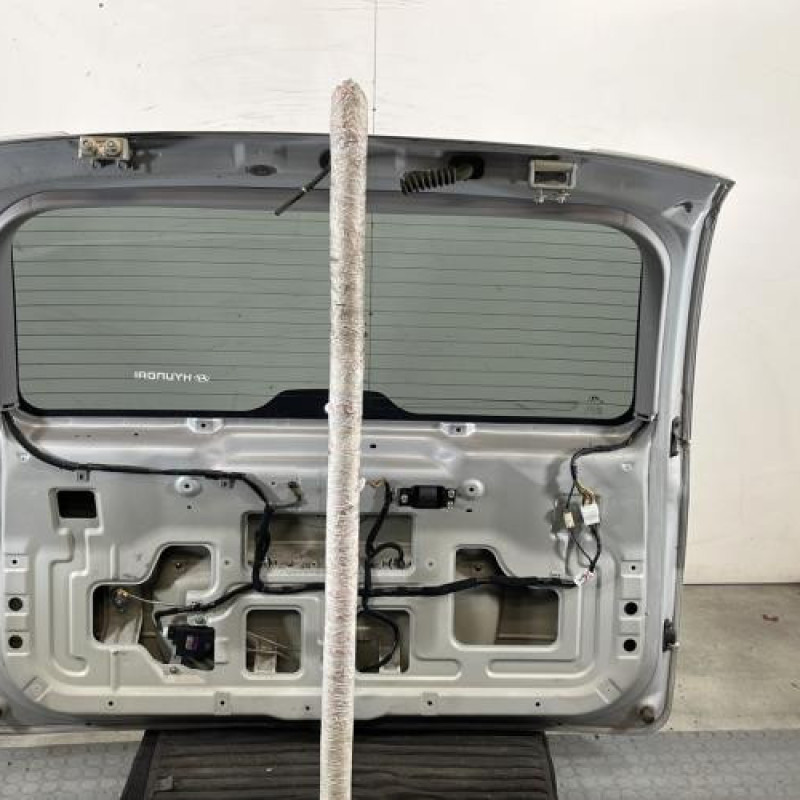 Malle/Hayon arriere HYUNDAI MATRIX Photo n°6