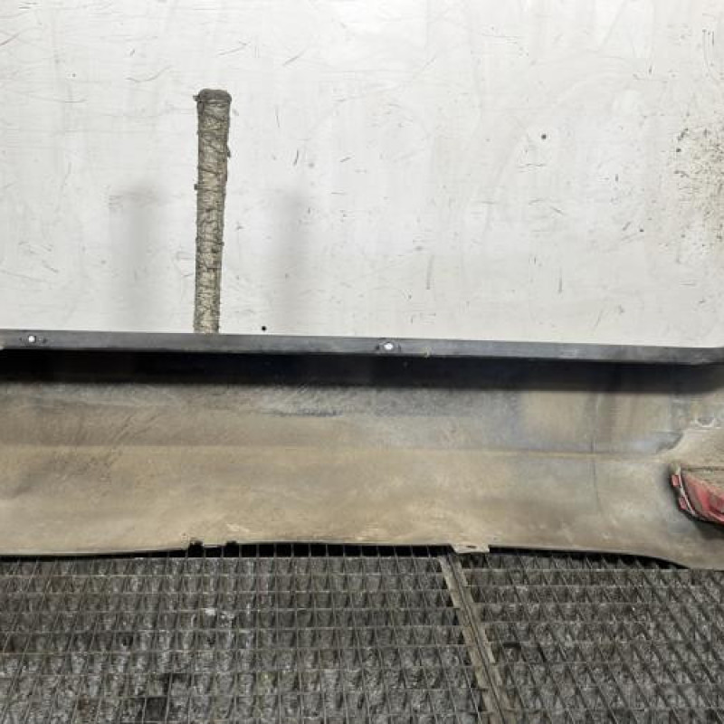 Pare choc arriere HYUNDAI MATRIX Photo n°5