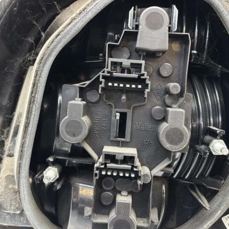 Feu arriere principal gauche (feux) RENAULT SCENIC 1 Photo n°4