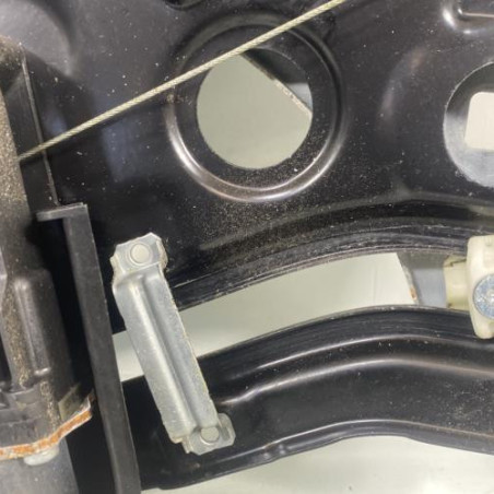 Leve vitre electrique arriere droit RENAULT MEGANE 3