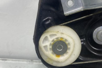 Leve vitre electrique arriere droit RENAULT MEGANE 3