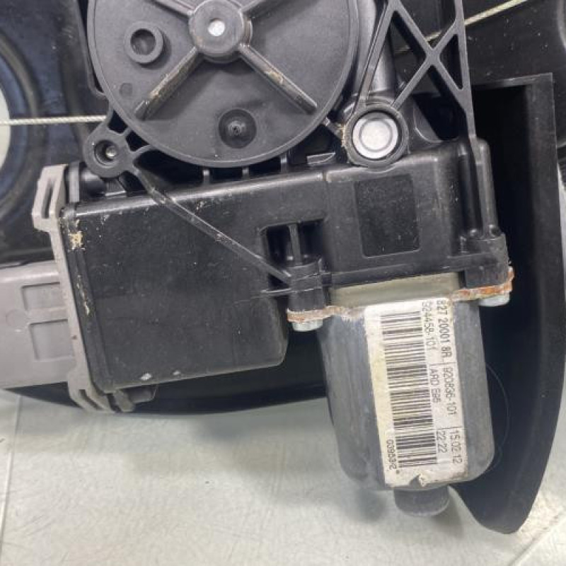 Leve vitre electrique arriere droit RENAULT MEGANE 3 Photo n°6