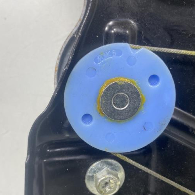 Leve vitre electrique arriere gauche RENAULT MEGANE 3 Photo n°5