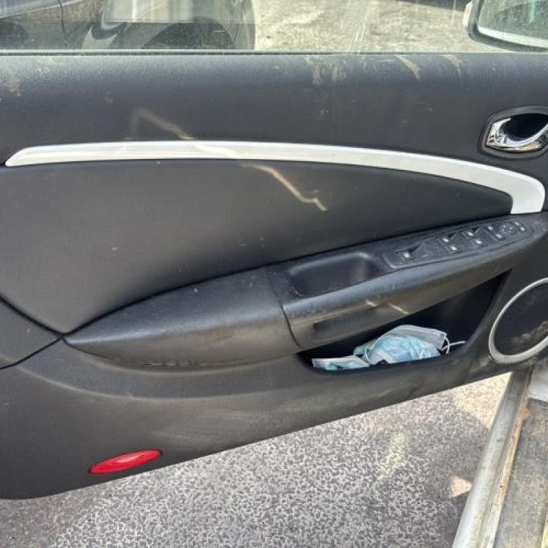 Leve vitre electrique arriere gauche RENAULT MEGANE 3 Photo n°18