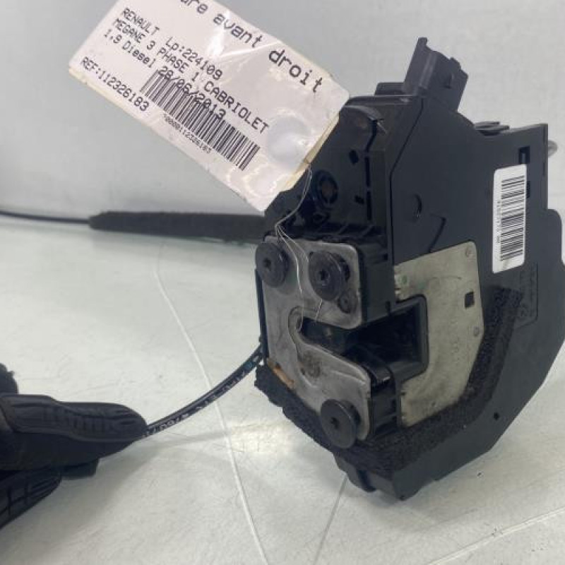 Serrure avant droit RENAULT MEGANE 3 Photo n°1