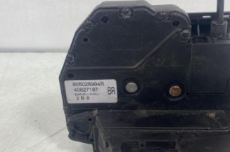 Serrure avant droit RENAULT MEGANE 3