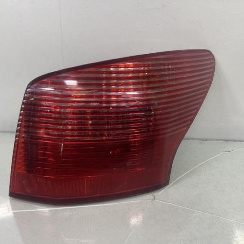 Feu arriere principal droit (feux) PEUGEOT 407 Photo n°1