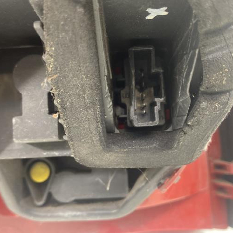 Feu arriere principal droit (feux) PEUGEOT 407 Photo n°4