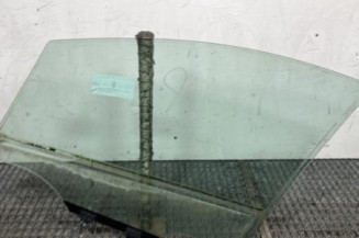 Vitre avant droit NISSAN MICRA 5