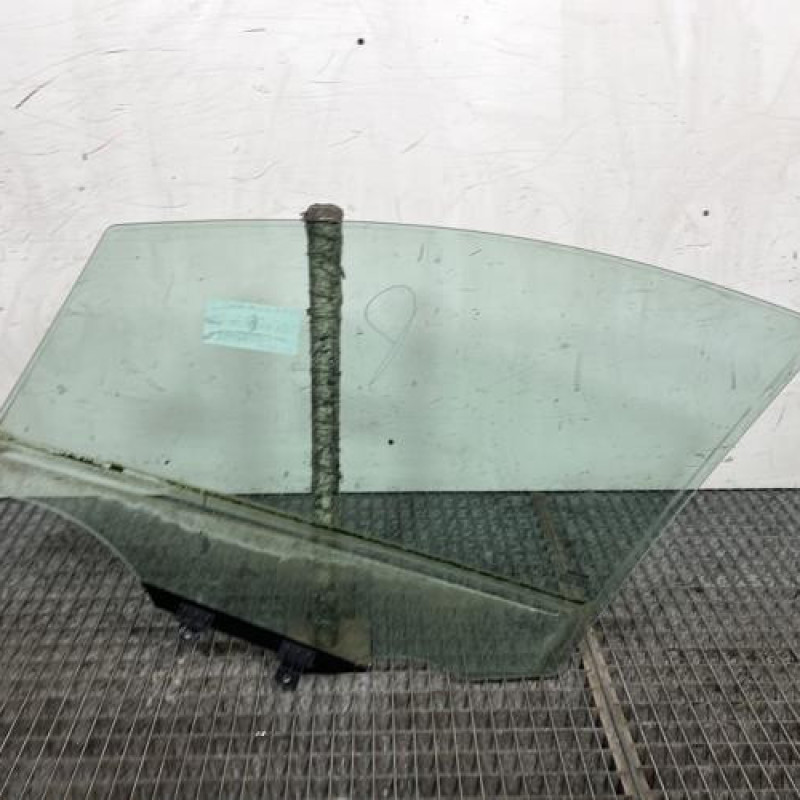 Vitre avant droit NISSAN MICRA 5 Photo n°4