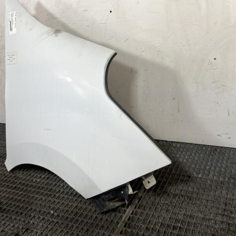 Aile avant droit RENAULT MASTER 3 Photo n°2